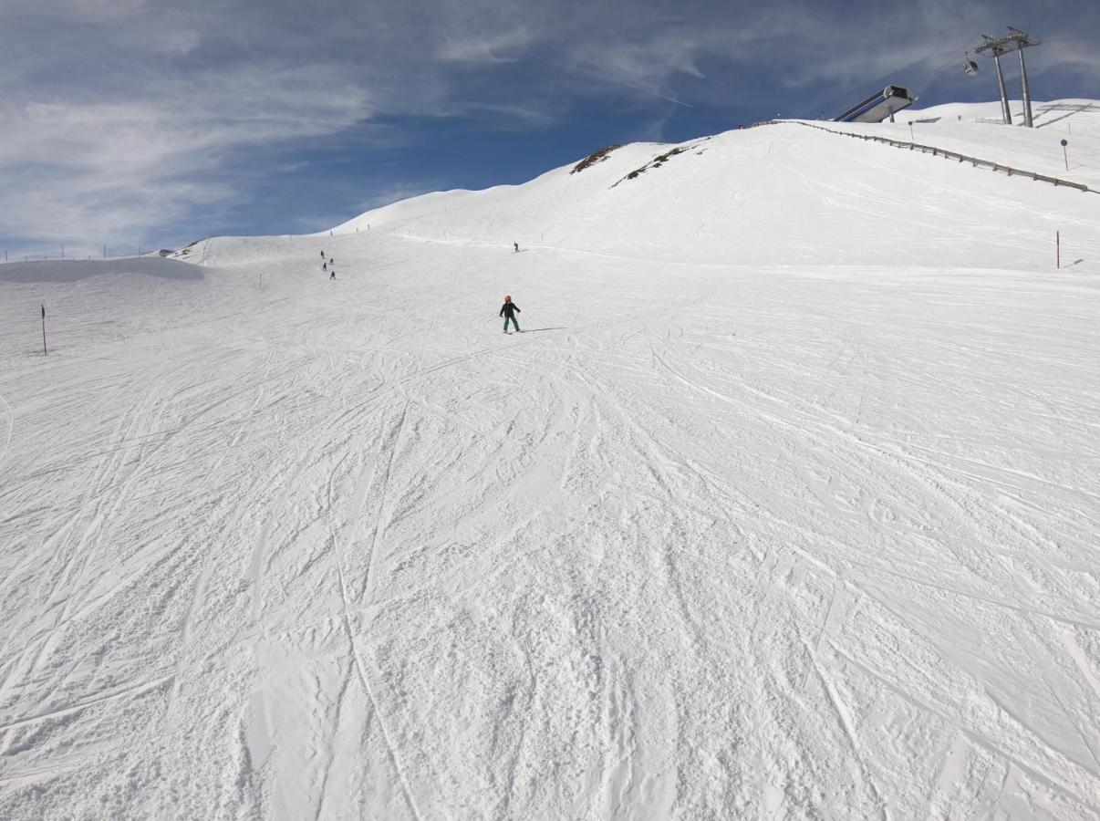 Modern Mountain Apart 2 - Directly By Skiing Area ラウリス エクステリア 写真